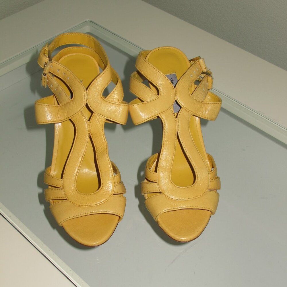 Classiques Entier Yellow Leather Heeled Sandals Sz 6.5